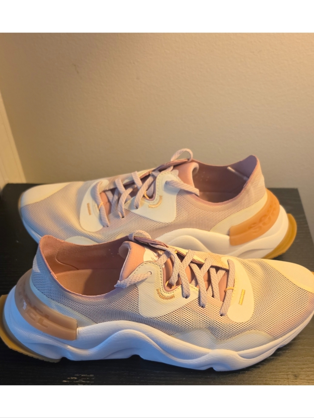 Sorel Kinetic Renegade Sneakers • Pink/Lavender • Women’s 9 - Picture 4 of 9